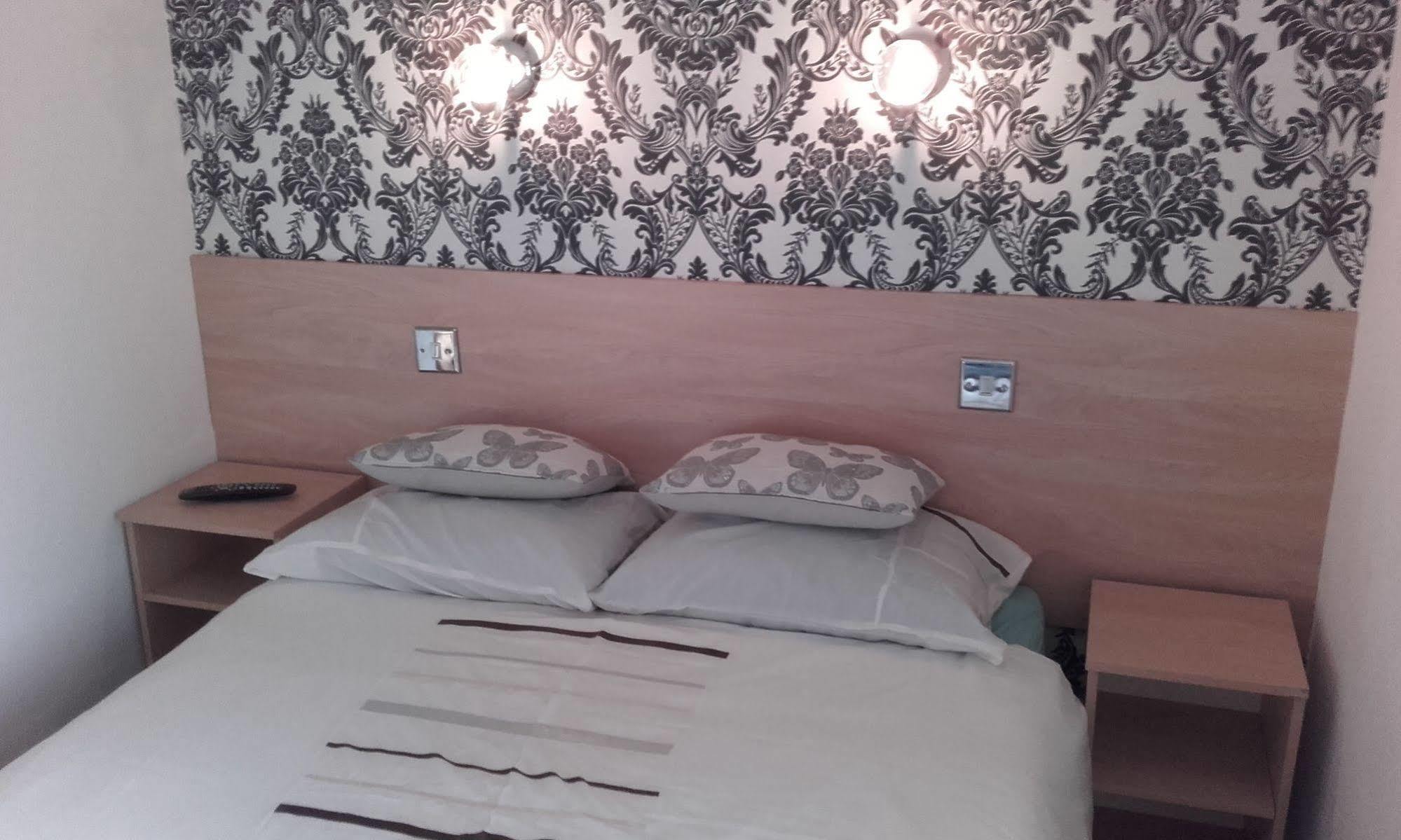 Hotel The Penrhyn à Blackpool Extérieur photo