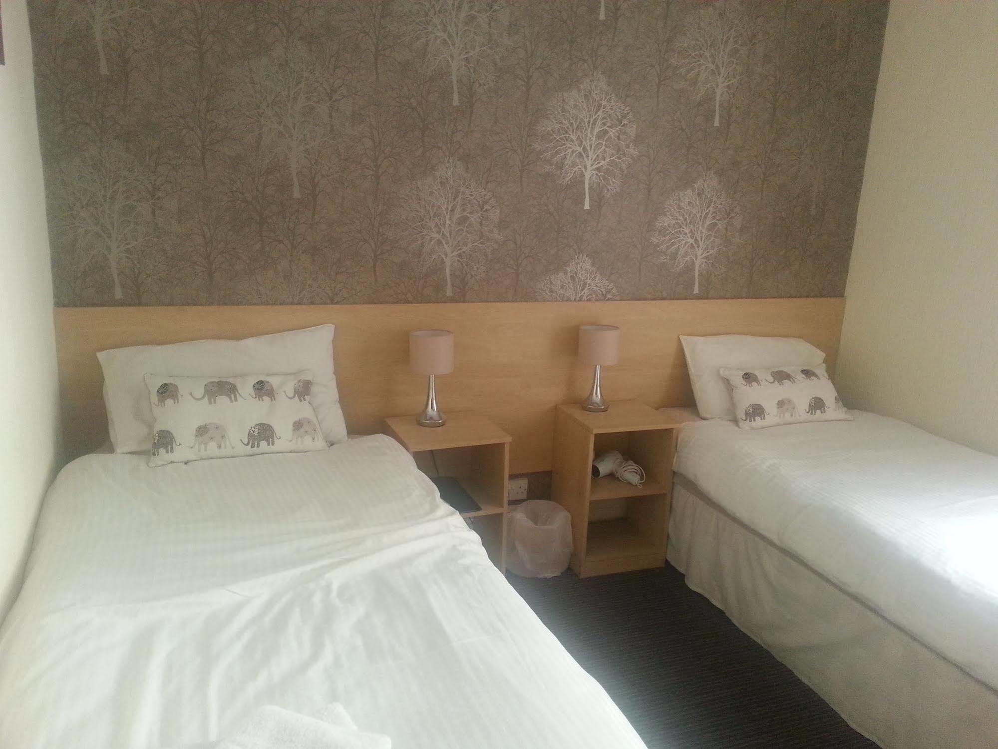 Hotel The Penrhyn à Blackpool Extérieur photo