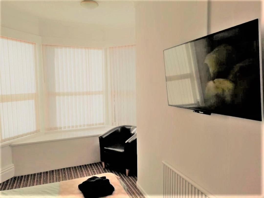 Hotel The Penrhyn à Blackpool Extérieur photo